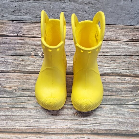 Crocs Kids Yellow Rubber Boots, Kids Handle it Rain Boots Size 7 - Picture 2 of 7